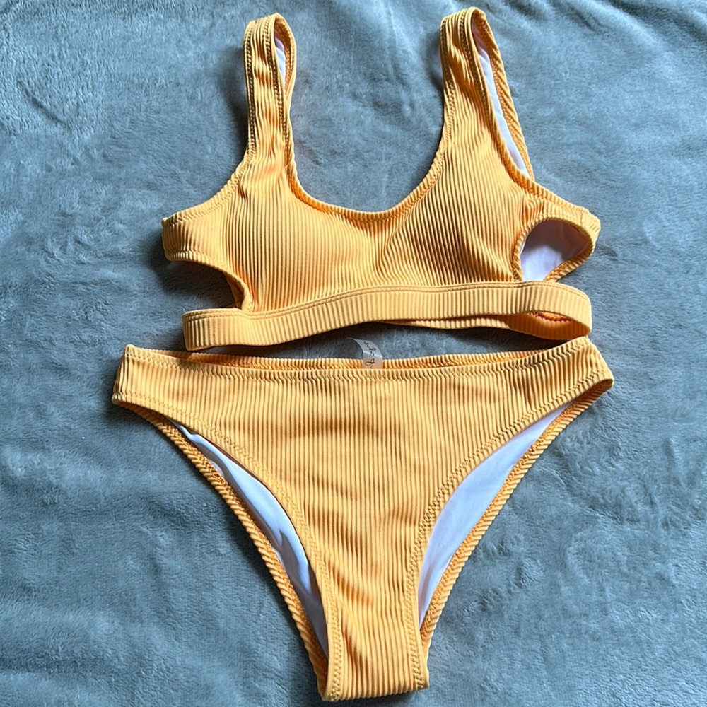 Cupshe two piece swimsuit